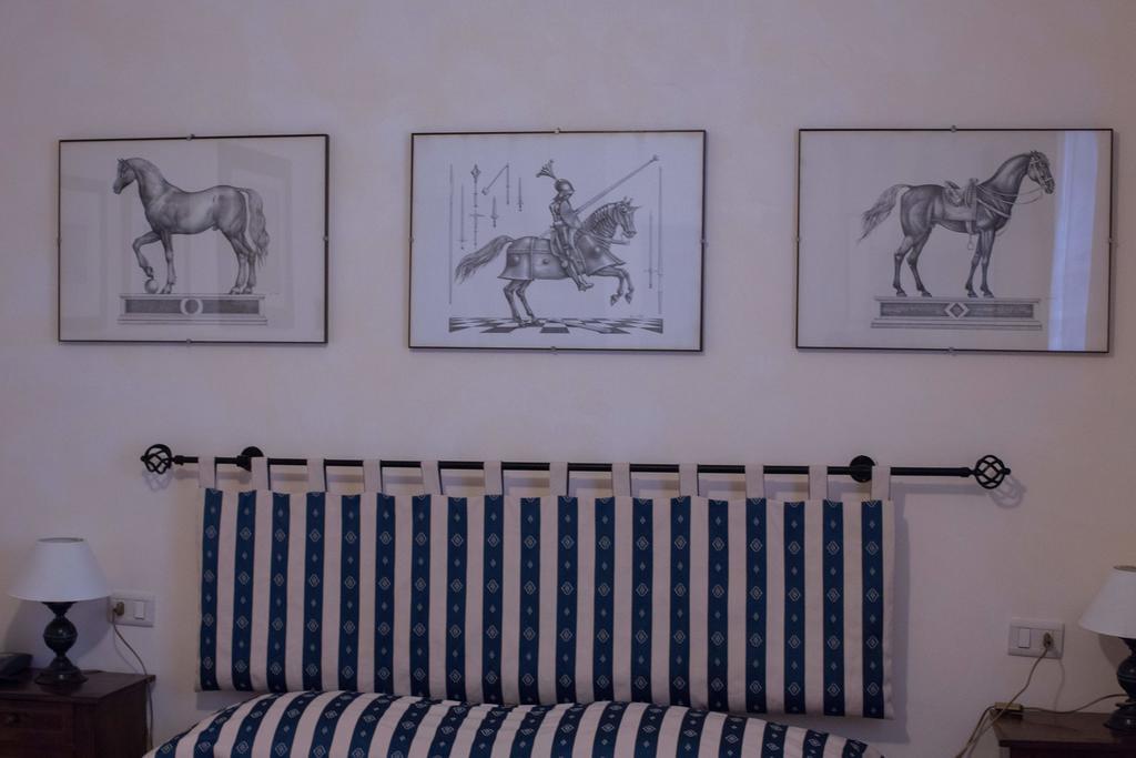 โลกันดา ลา ปิเอเว โฮเทล Hotel Semproniano ภายนอก รูปภาพ